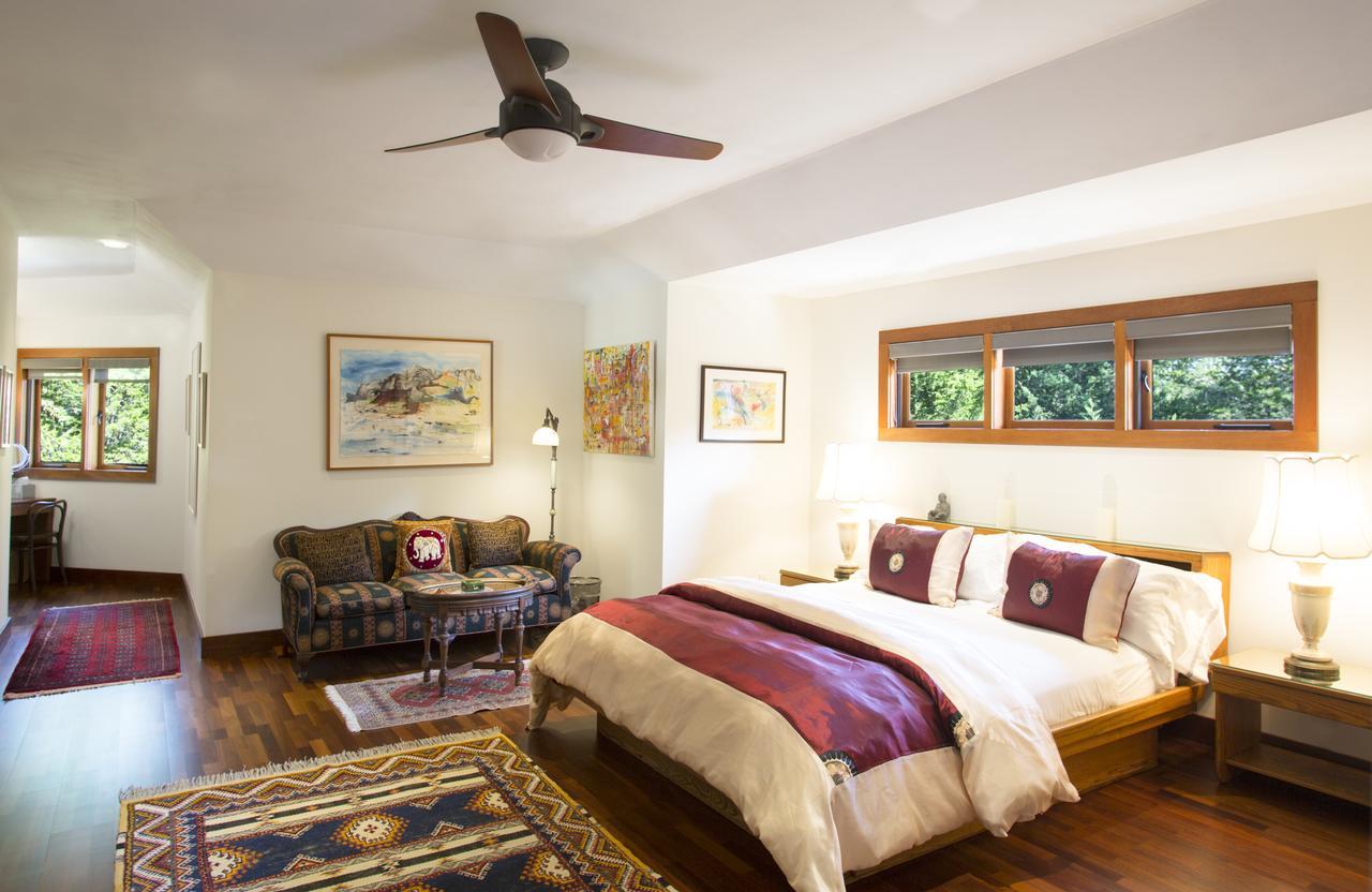 East Hampton Art House Bed And Breakfast المظهر الخارجي الصورة